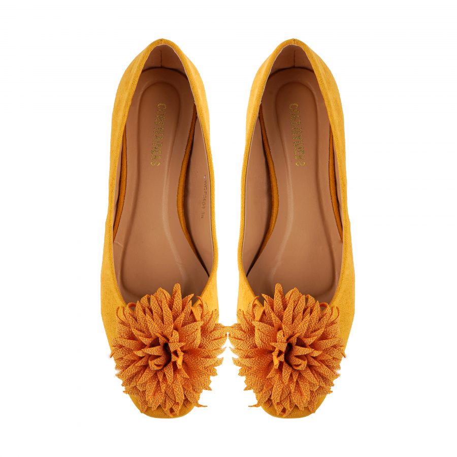 Myra Yellow