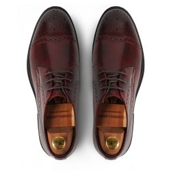 Brown leather derby shoe