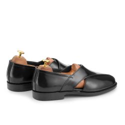 tradlustre Noir Black leather Peshawari shoes