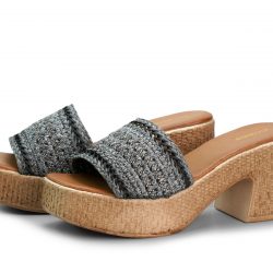 steadyglam noir platform heel sandals